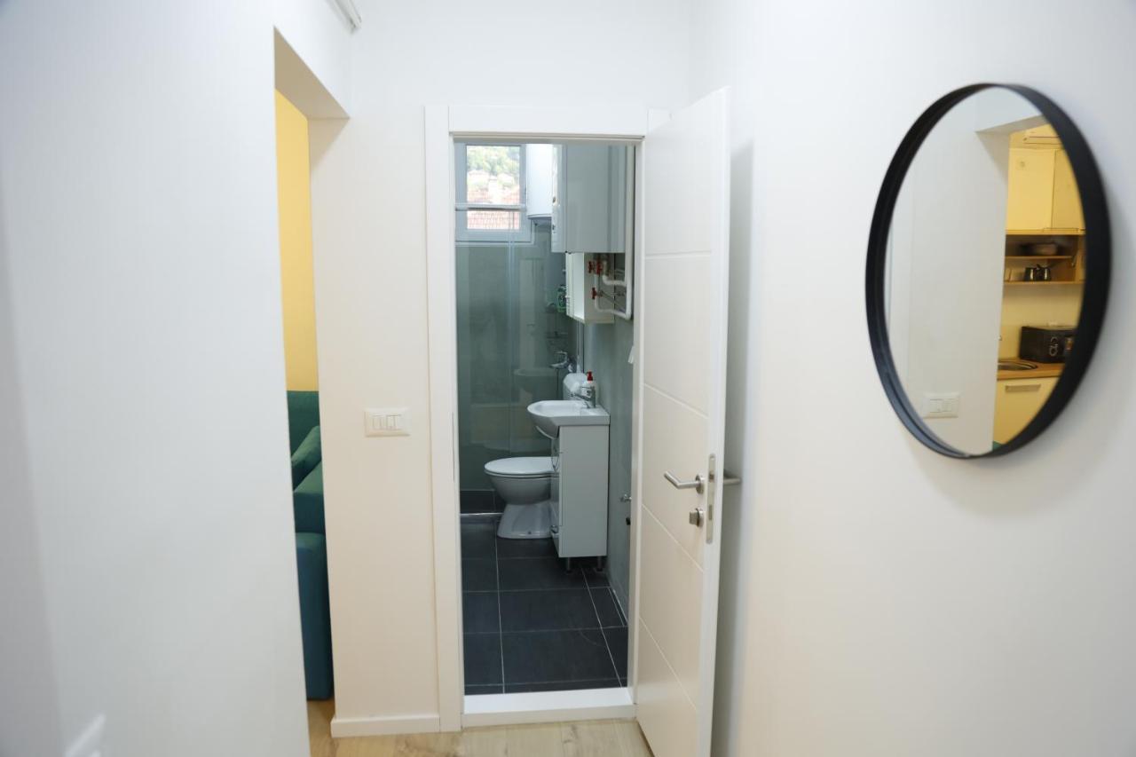 Blue And Rose Cozy - Quiet In The Best Location - Self Check-In - 5Th Floor With Elevator Sarajevo Ngoại thất bức ảnh