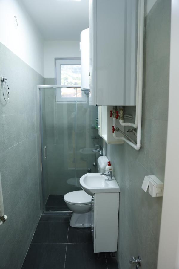 Blue And Rose Cozy - Quiet In The Best Location - Self Check-In - 5Th Floor With Elevator Sarajevo Ngoại thất bức ảnh